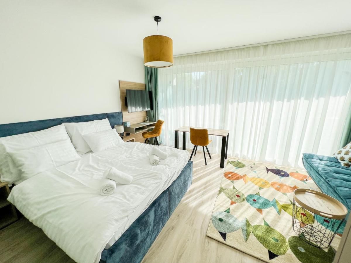 Villa Bauhaus Wellness Apartments 207 - Petiteplage Siofok Bagian luar foto