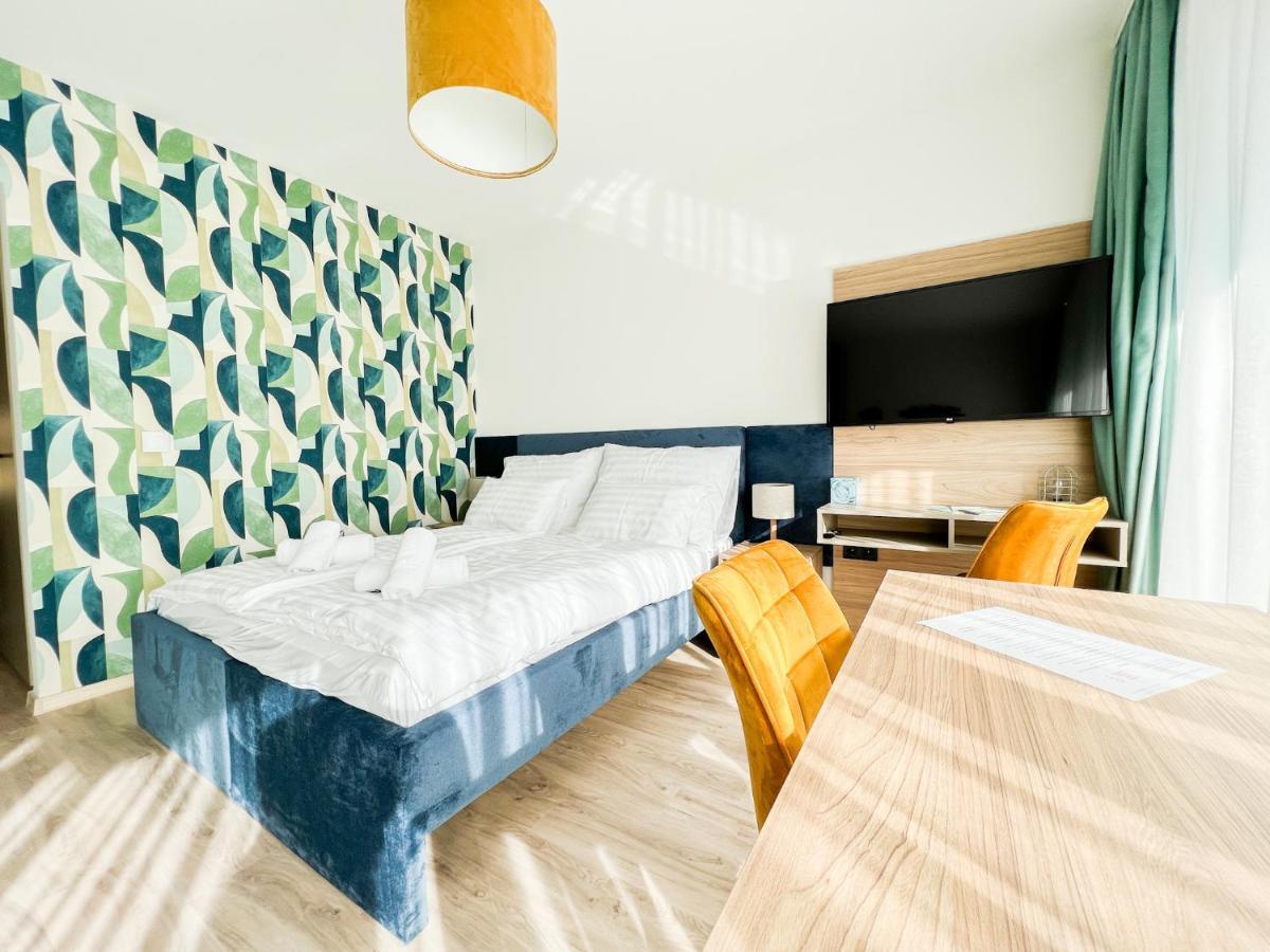 Villa Bauhaus Wellness Apartments 207 - Petiteplage Siofok Bagian luar foto