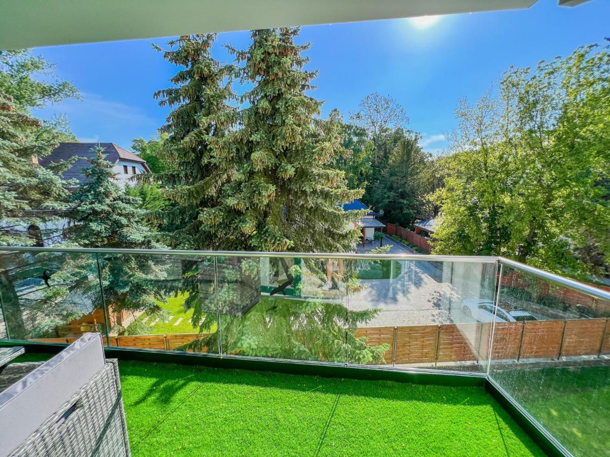 Villa Bauhaus Wellness Apartments 207 - Petiteplage Siofok Bagian luar foto