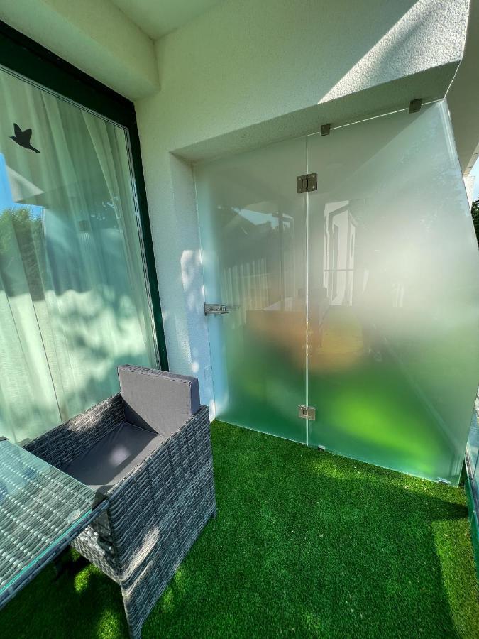 Villa Bauhaus Wellness Apartments 207 - Petiteplage Siofok Bagian luar foto