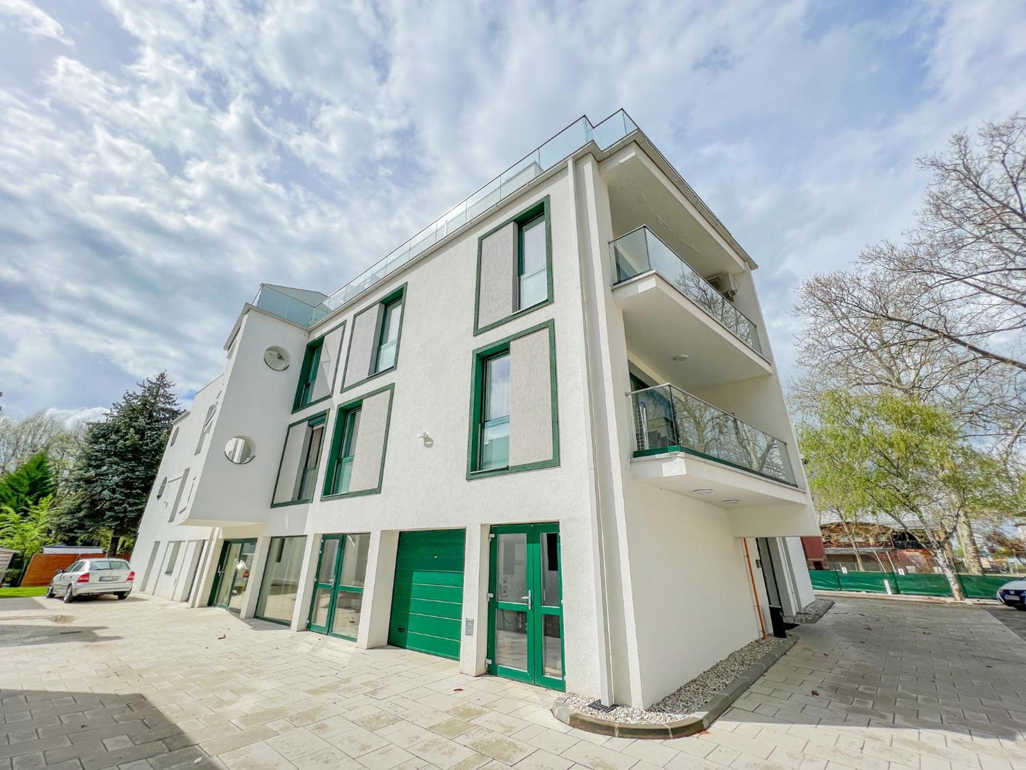 Villa Bauhaus Wellness Apartments 207 - Petiteplage Siofok Bagian luar foto
